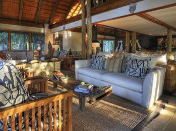 Camp Savuti Hotel Bagian luar foto